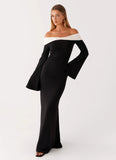 Hits Different Long Sleeve Maxi Dress Black