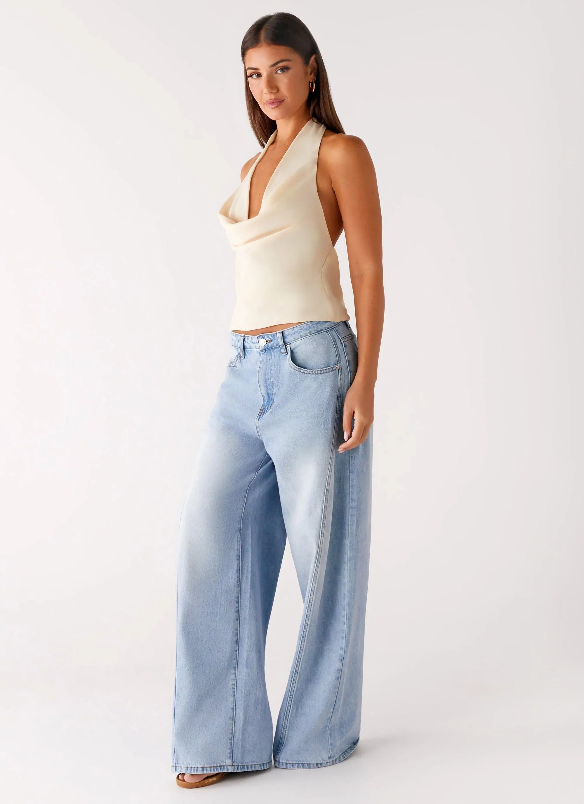 Timeless Wide Leg Jeans Bleached Blue