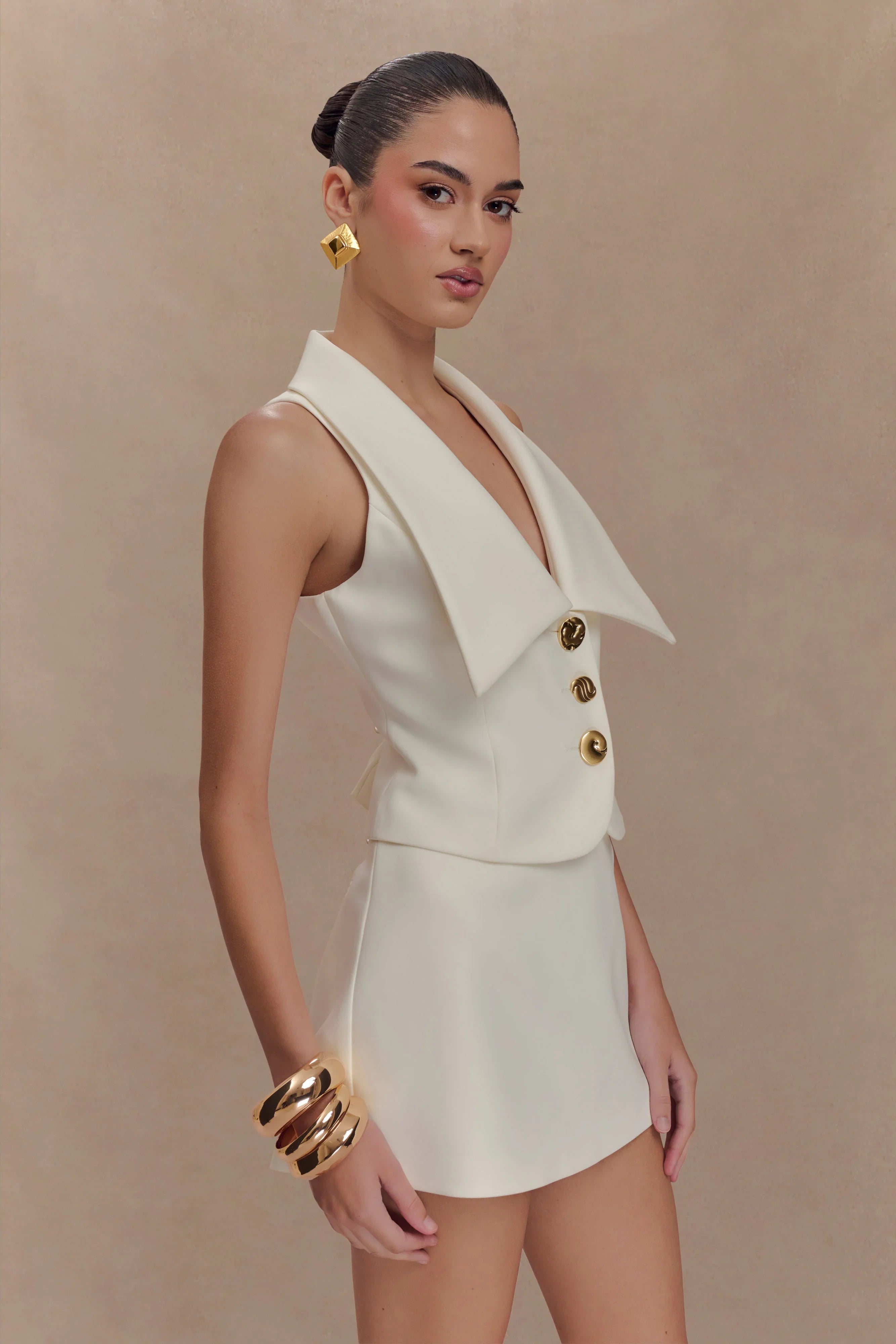 Alix Mixed Button Vest Ivory