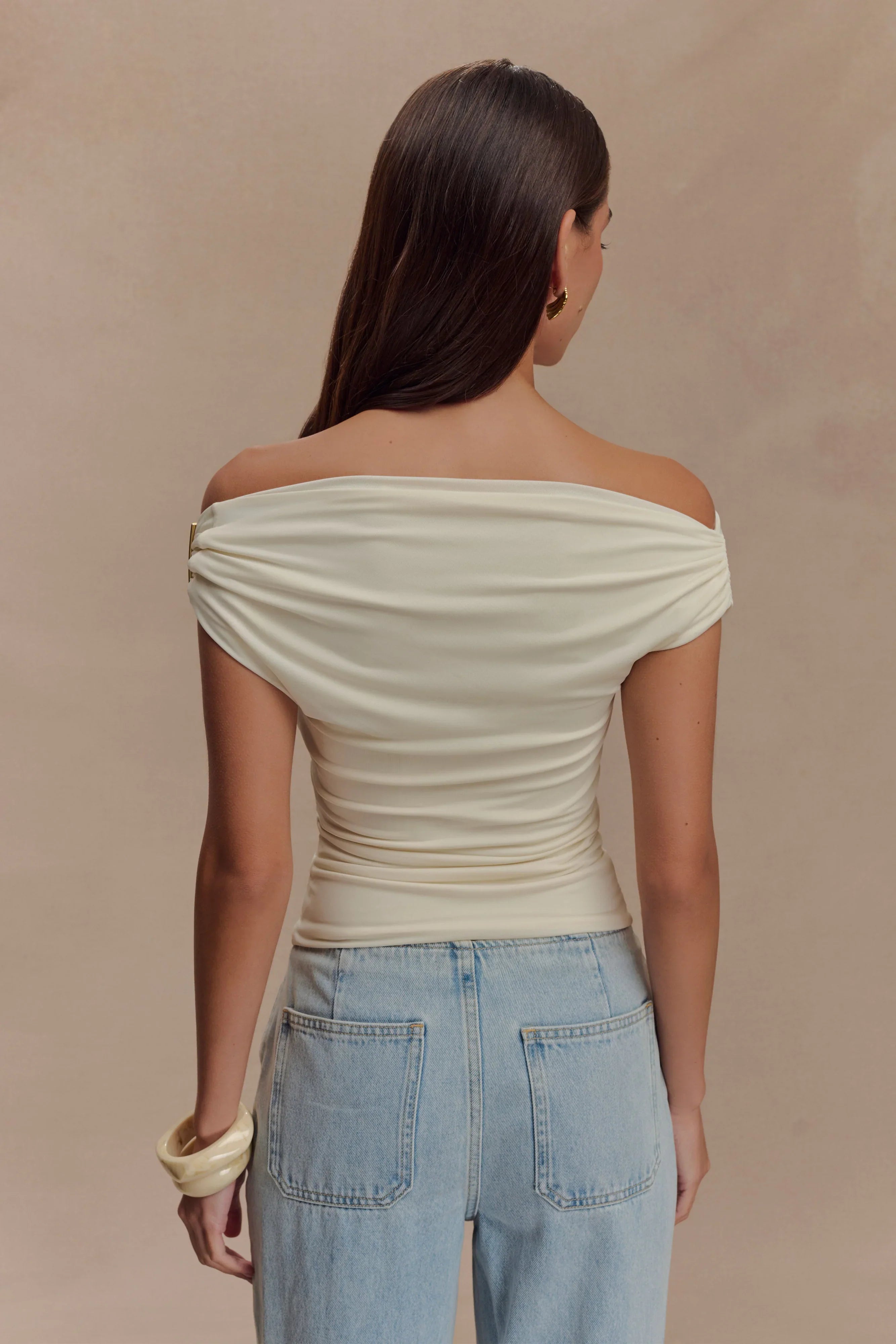 Kinsley Slinky Top With Hardware Ivory