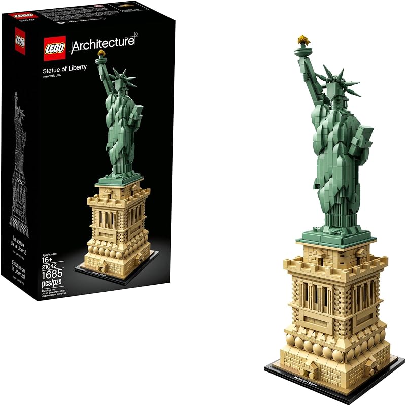 LEGO Architecture Statue of Liberty Model Building Set Collectible New York City Souvenir Creative Home Décor or Office Centerpiece Great Gift Idea for Adults and Teens 21042