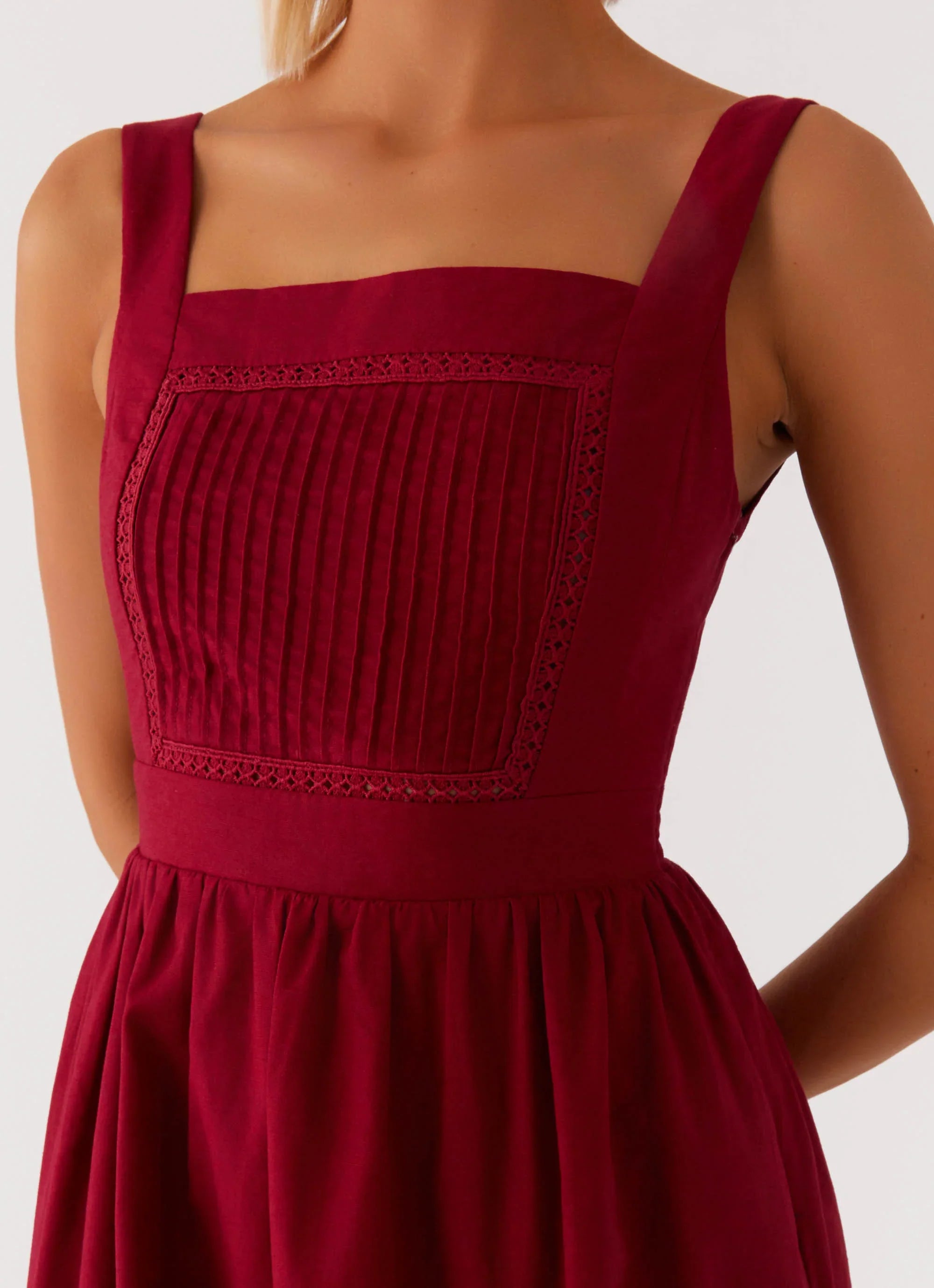 Brylin Linen Midi Dress Red