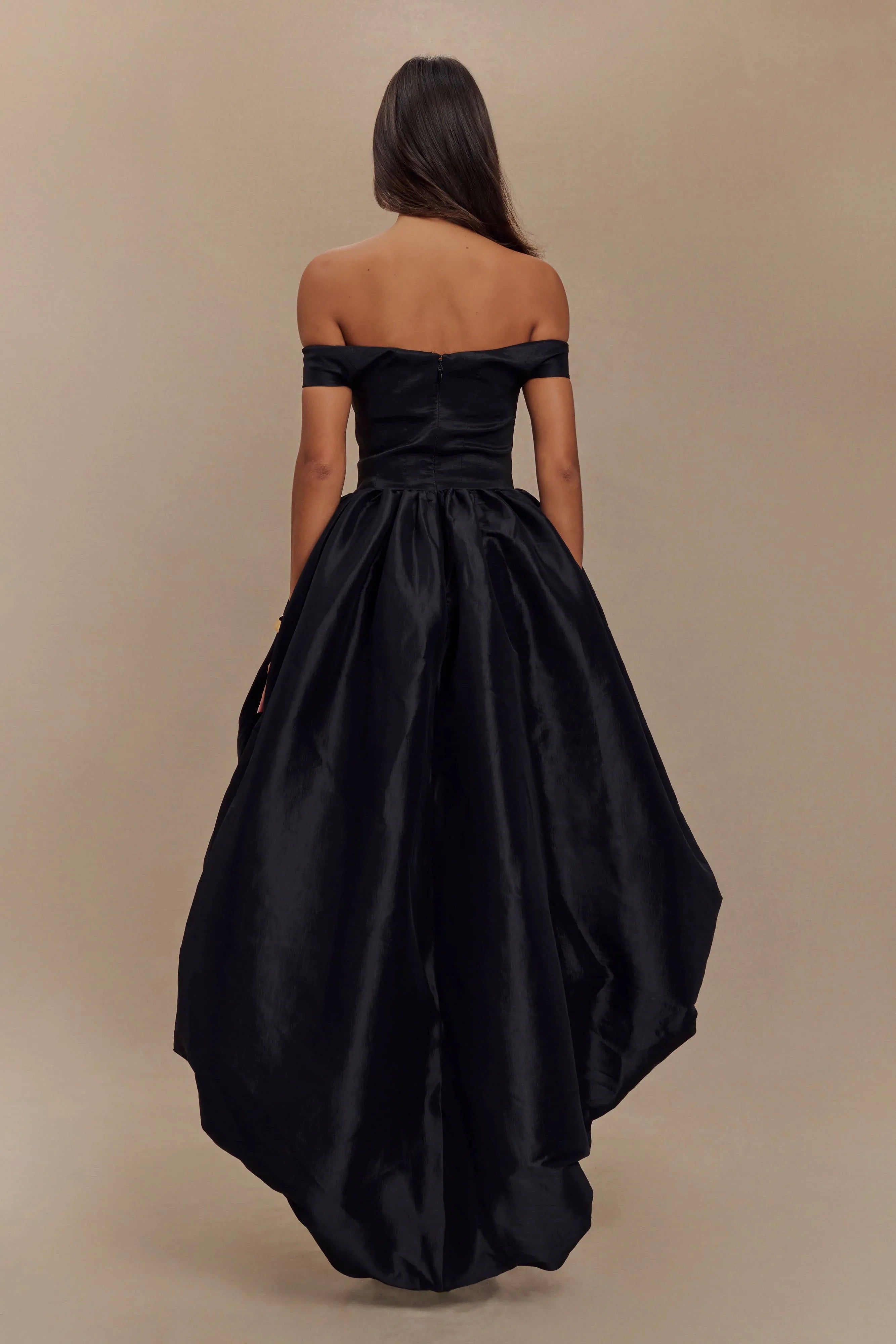 Amelia Bubble Maxi Dress Black