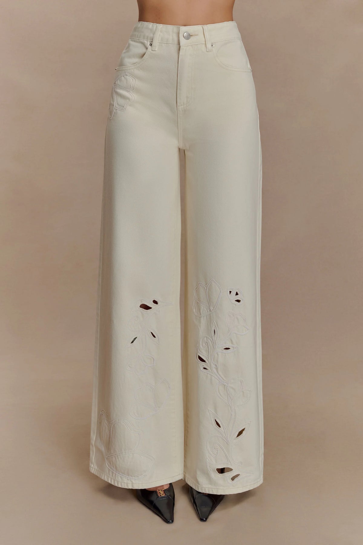 Carmella Embroided Jeans Ecru