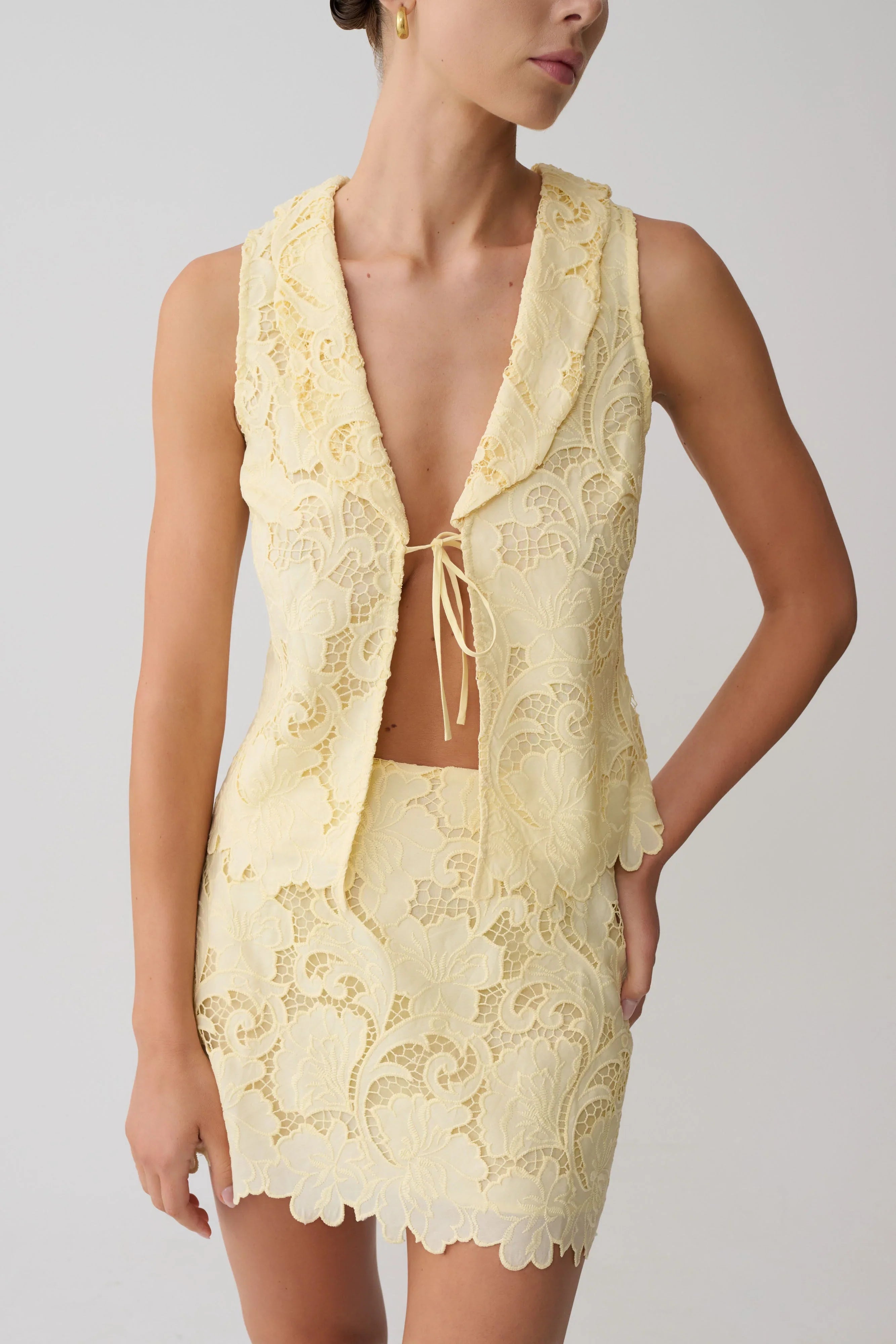 Tessa Broderie Tie Front Sleeveless Top Lemon