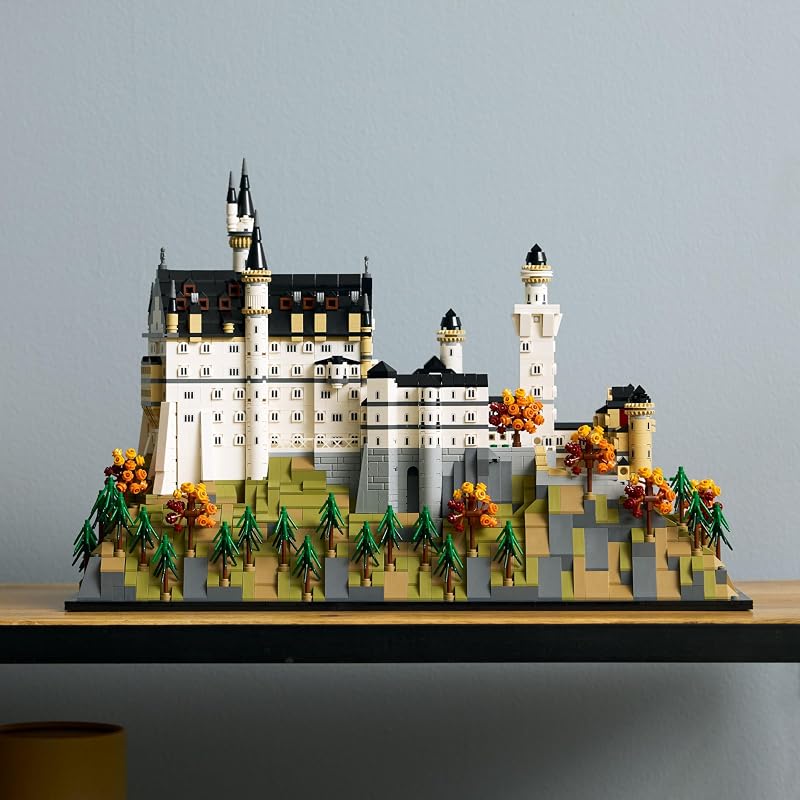 LEGO Architecture Neuschwanstein Castle Building Set Collectible Bavarian Castle Model Kit for Arts Crafts Building Blocks for Adults Ages 18 Gifts for Men and Women 21063
