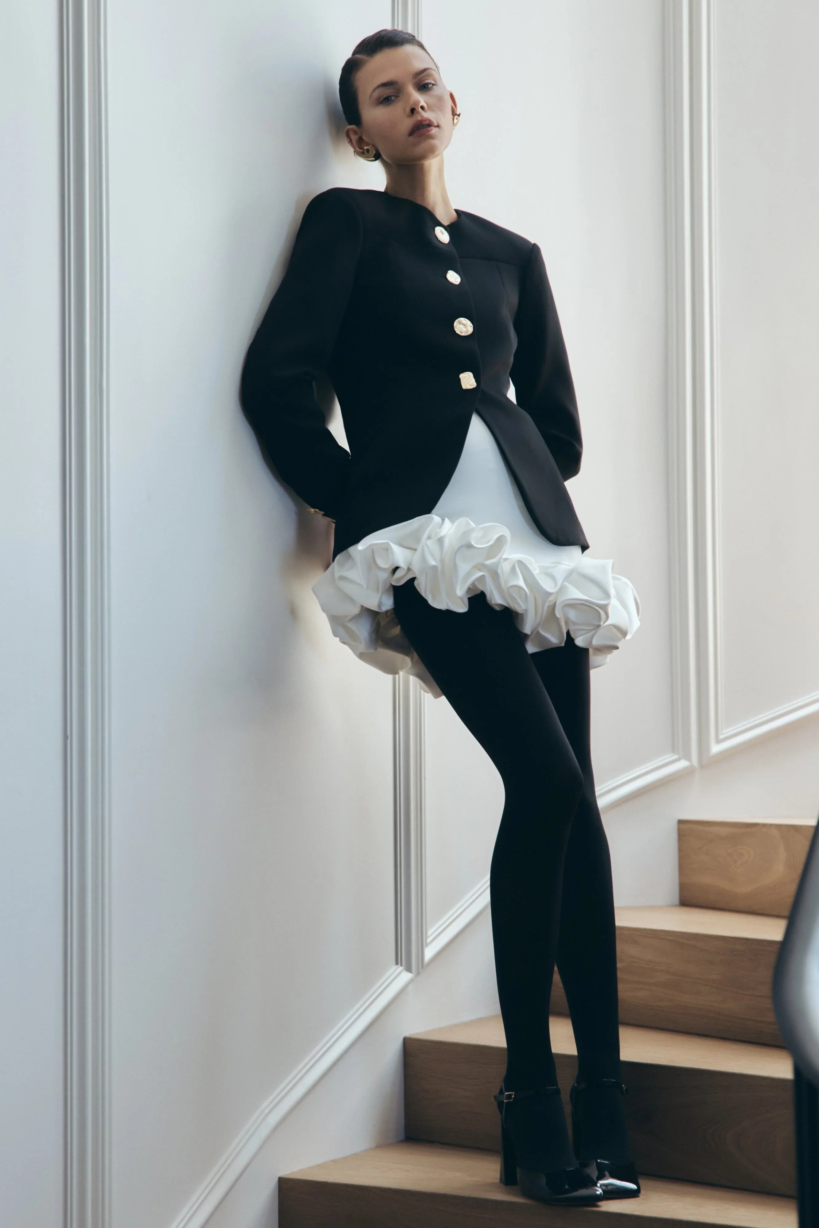 Asia Mixed Button Blazer Black