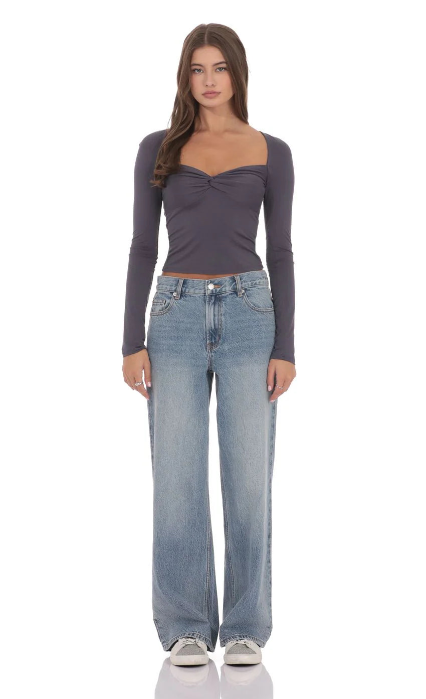 Mid Rise Baggy Jeans in Faded Blue