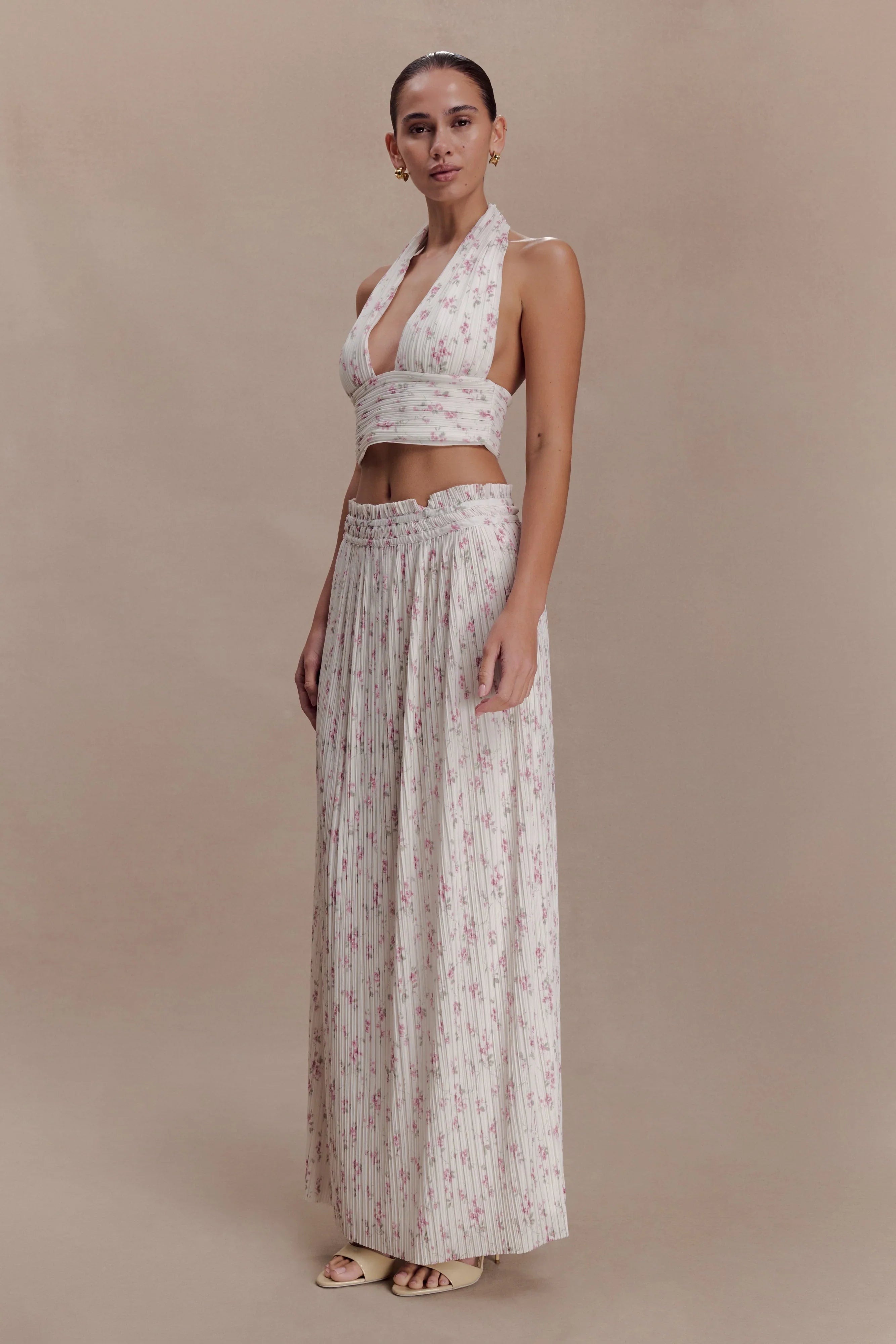 Amaris Sleeveless Plisse Halter Top Floral Ditsy Print