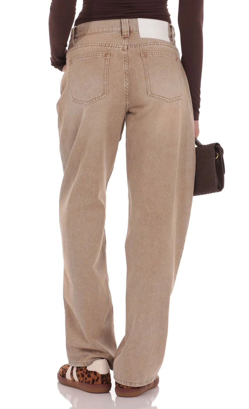 Barrel Jeans in Brown