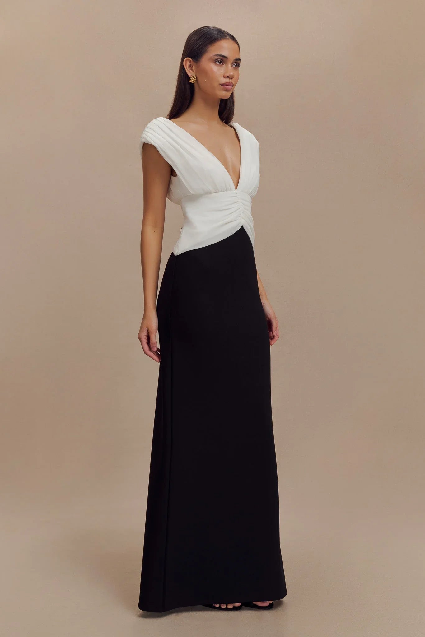 Monique Contrast Maxi Dress Black