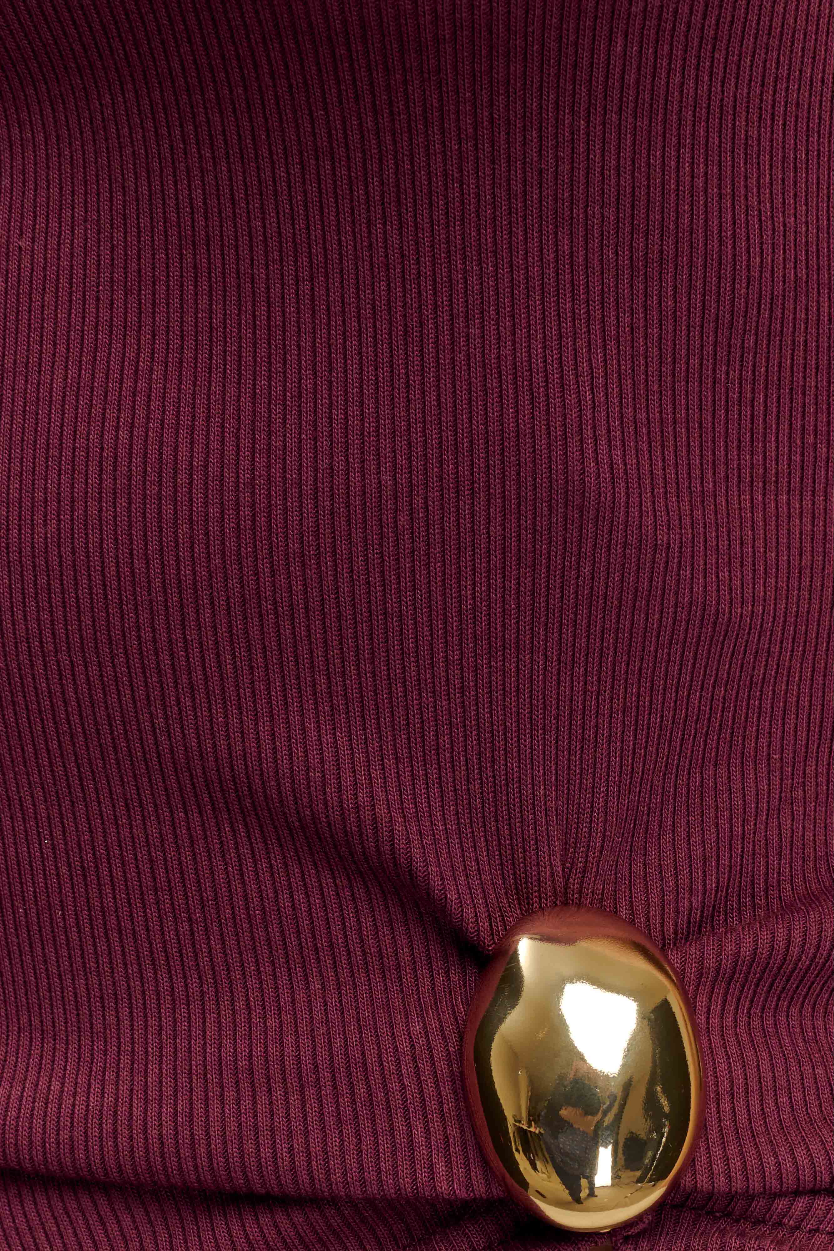 Lola Ribbed Sleeveless Top With Hardware Burgundy