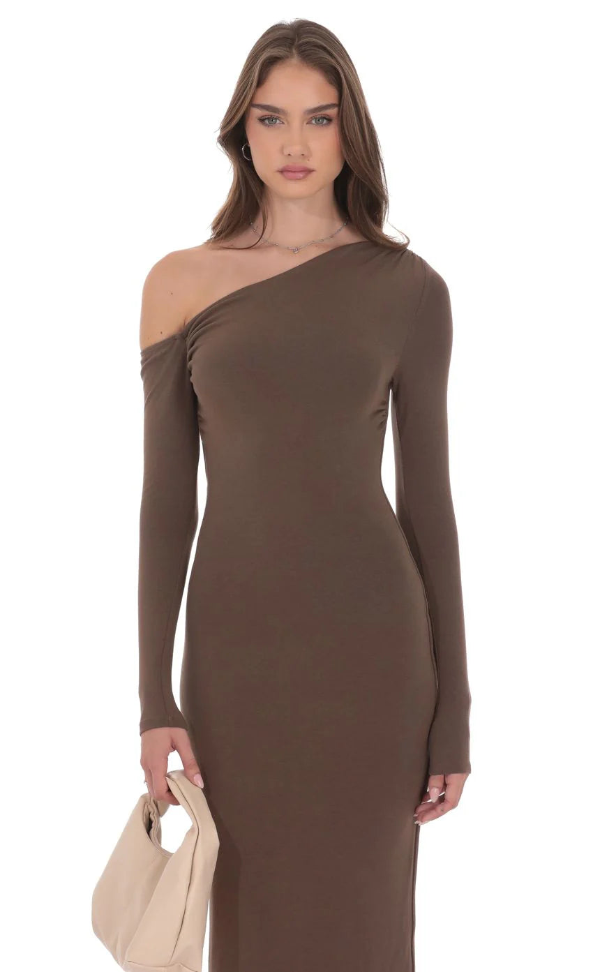Off Shoulder Long Sleeve Maxi Dress in Brown