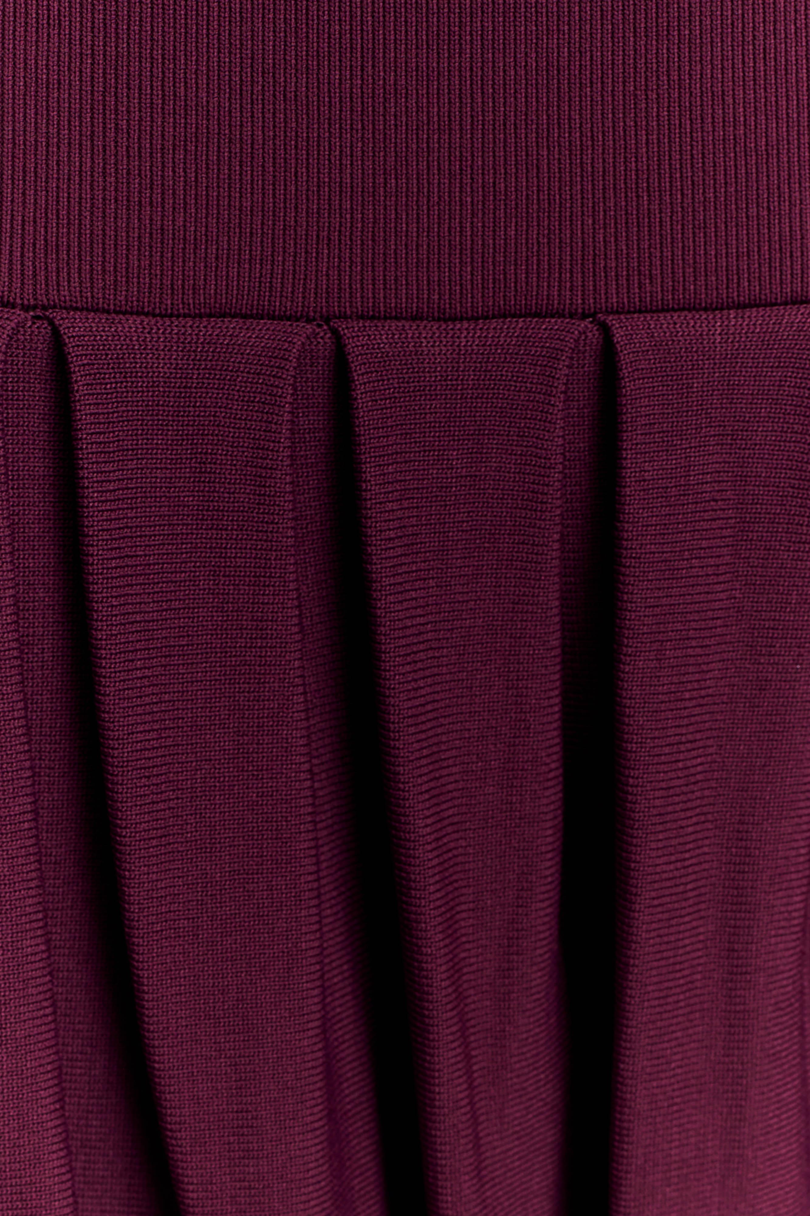 Romaine Bandage Knit Midi Skirt Wine