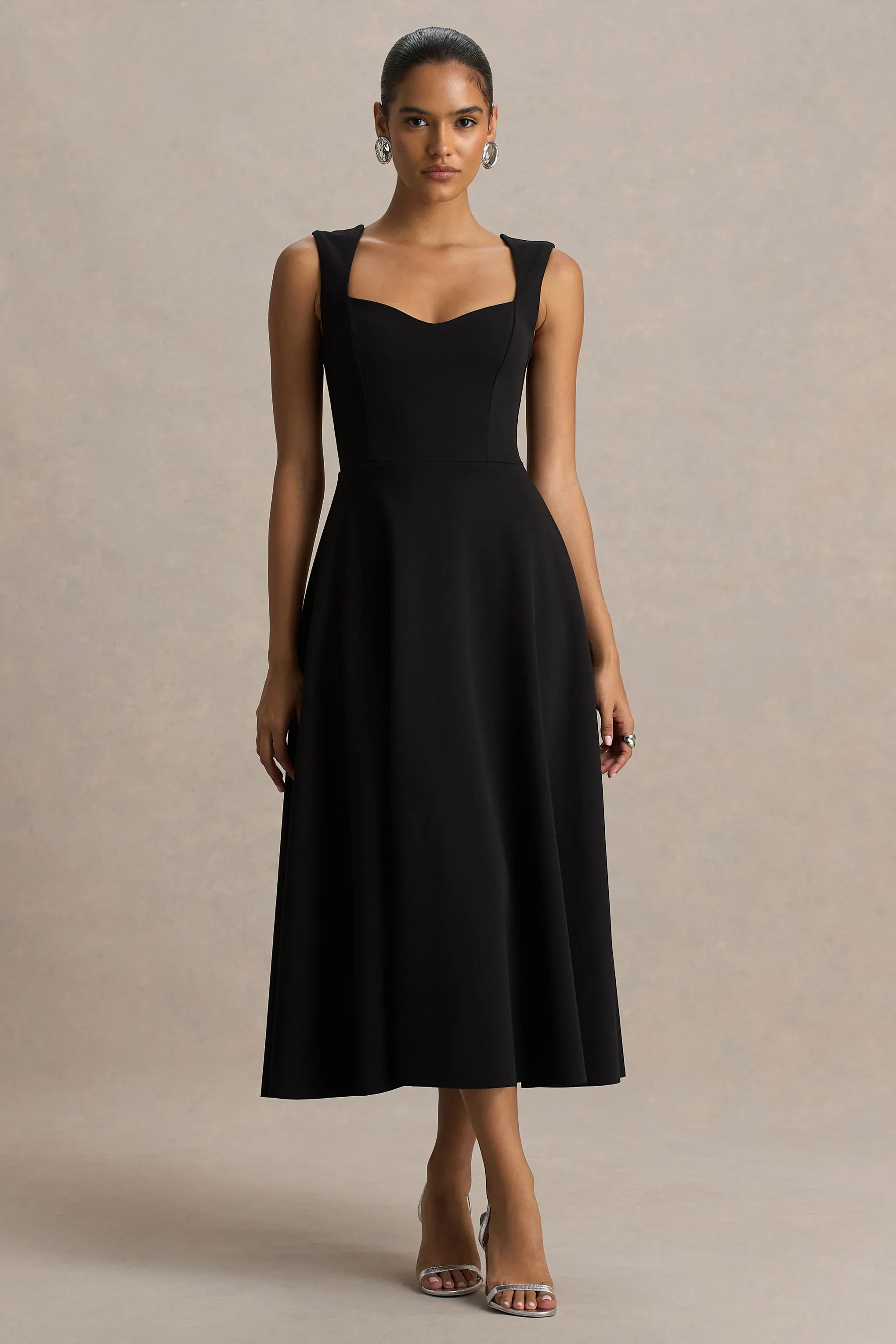 Andromeda Black Sweetheart Neck Midi Dress