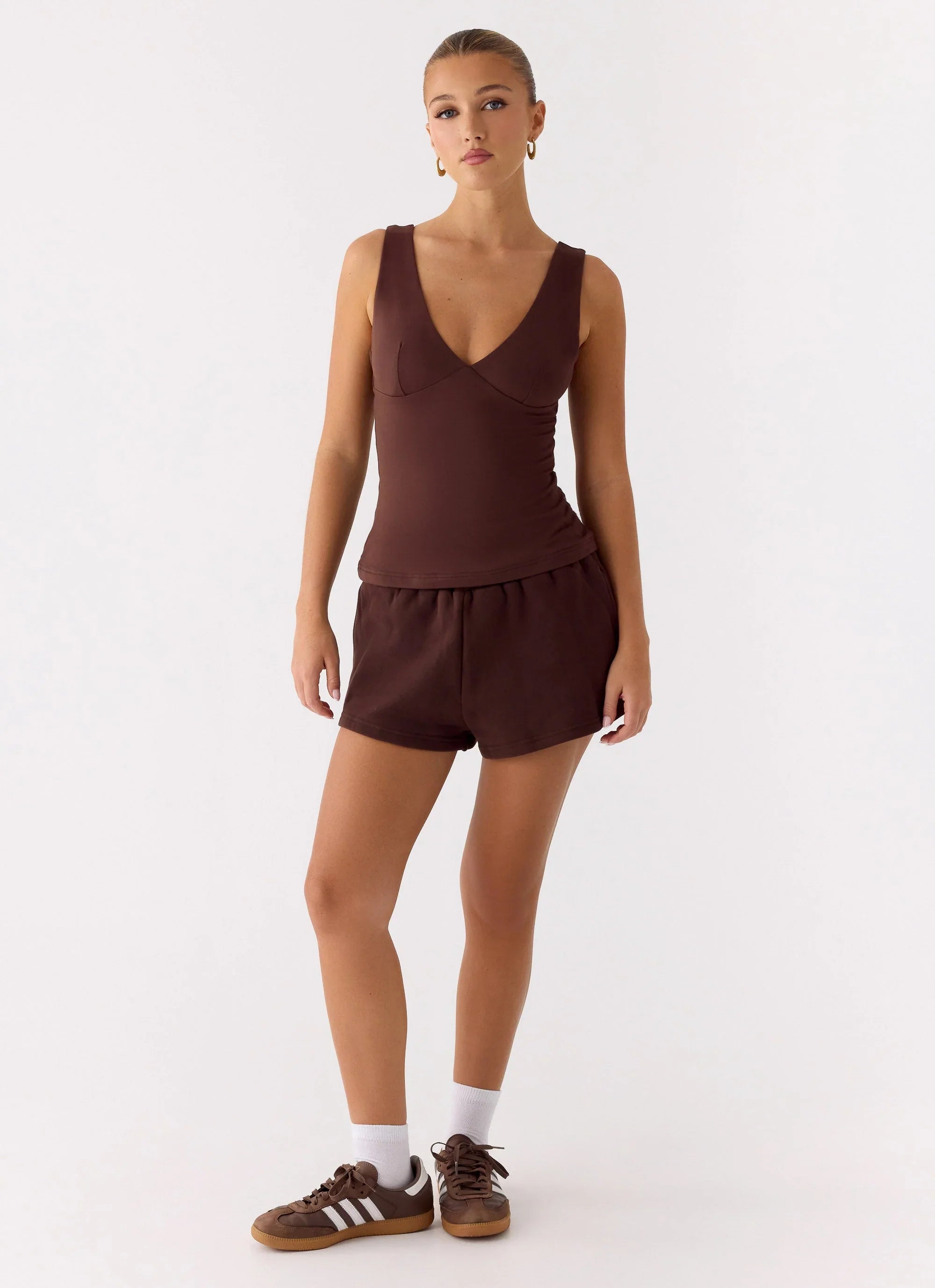 Hard To Tame Top Chocolate