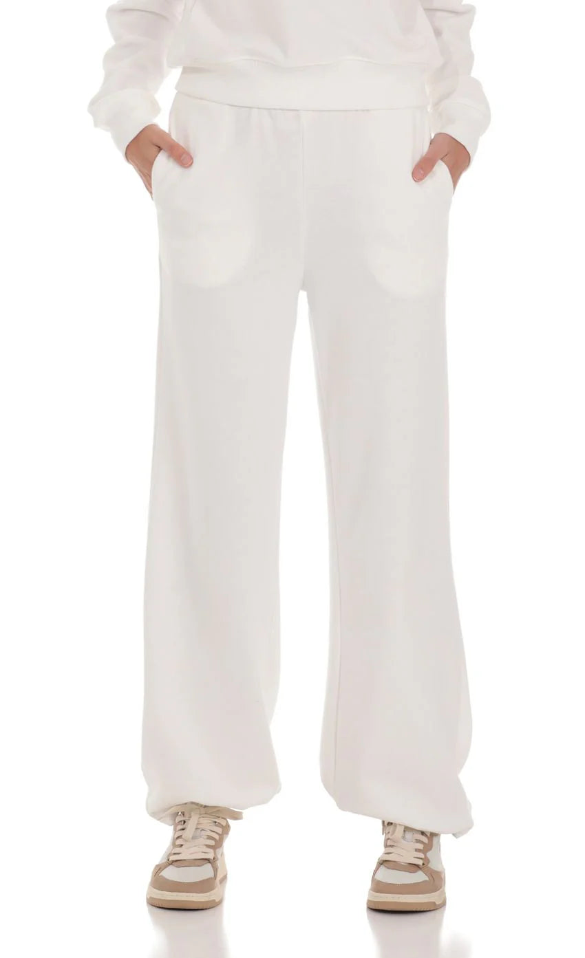 Heart Pocket Sweatpants in White