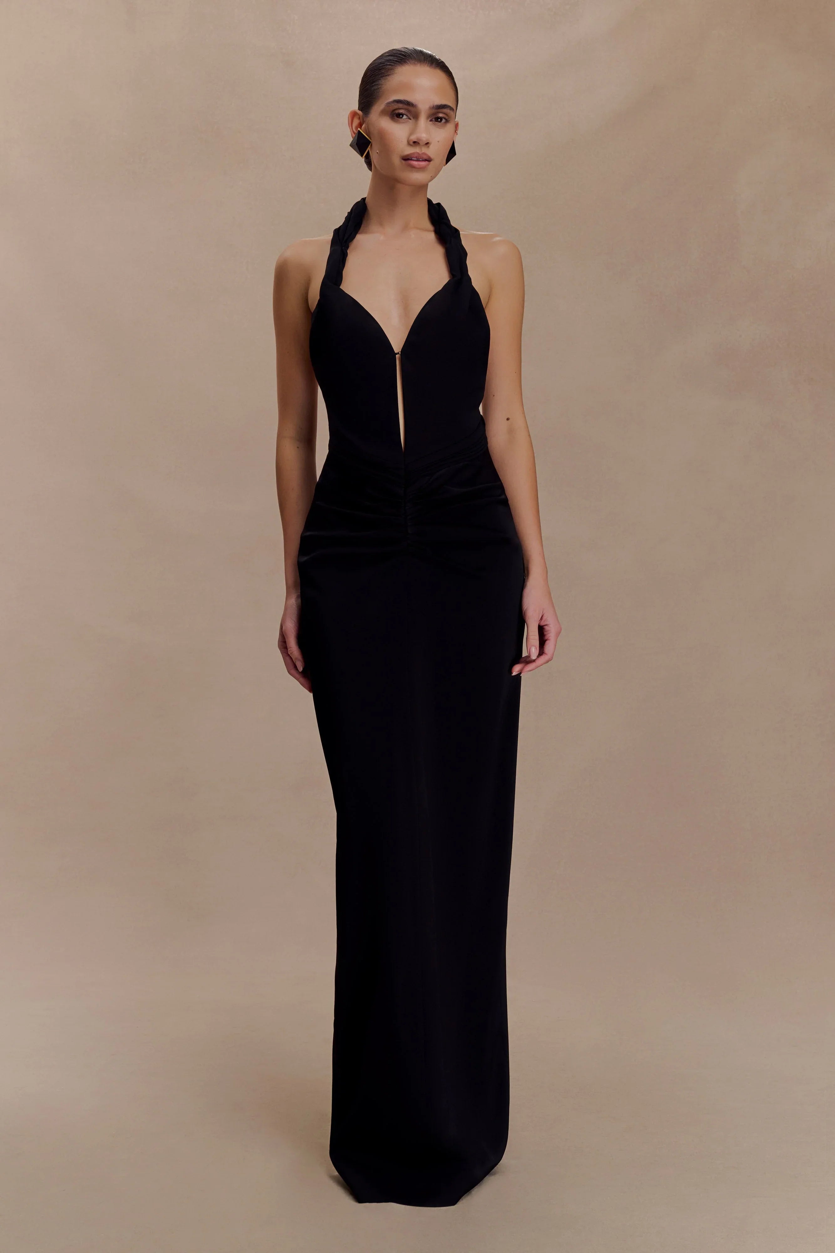 Vivianne Low Neck Maxi Dress Black