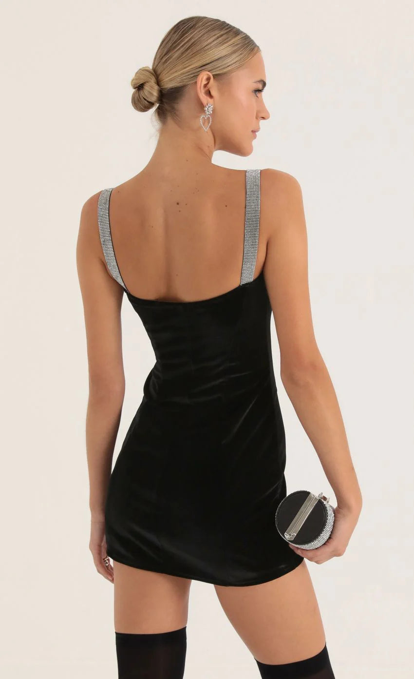Velvet Hook and Eye Dress in Black