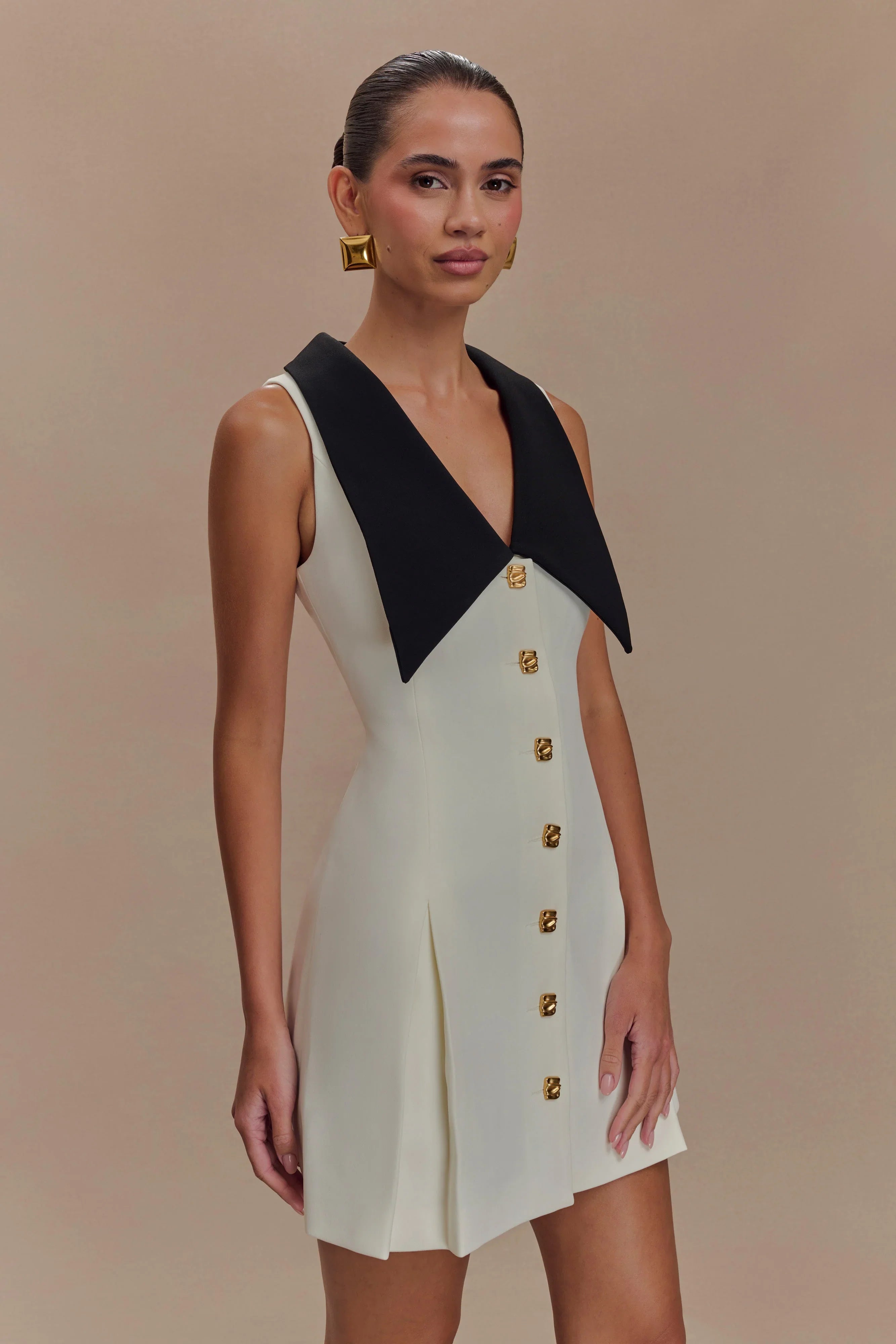Oli Sleeveless Contrast Mini Dress Ivory Black