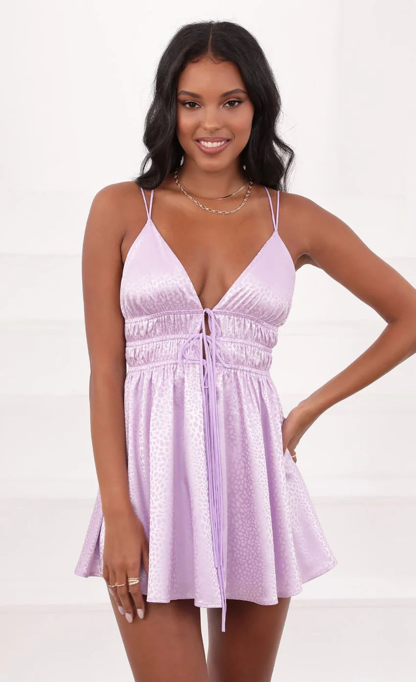 Lace Up Dress In Lavender Leopard Jacquard Print