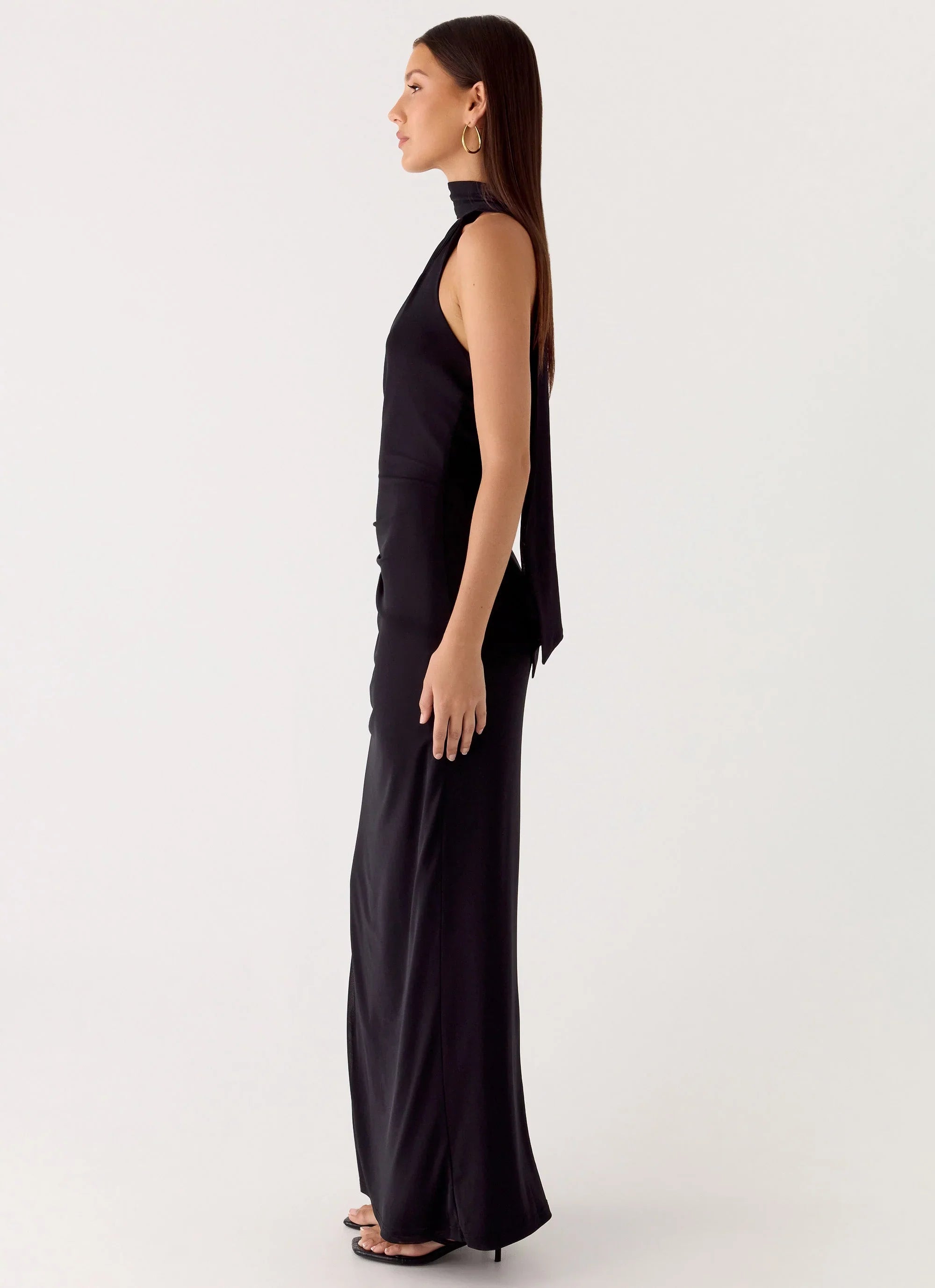 Velvet Vacation Scarf Maxi Dress Black