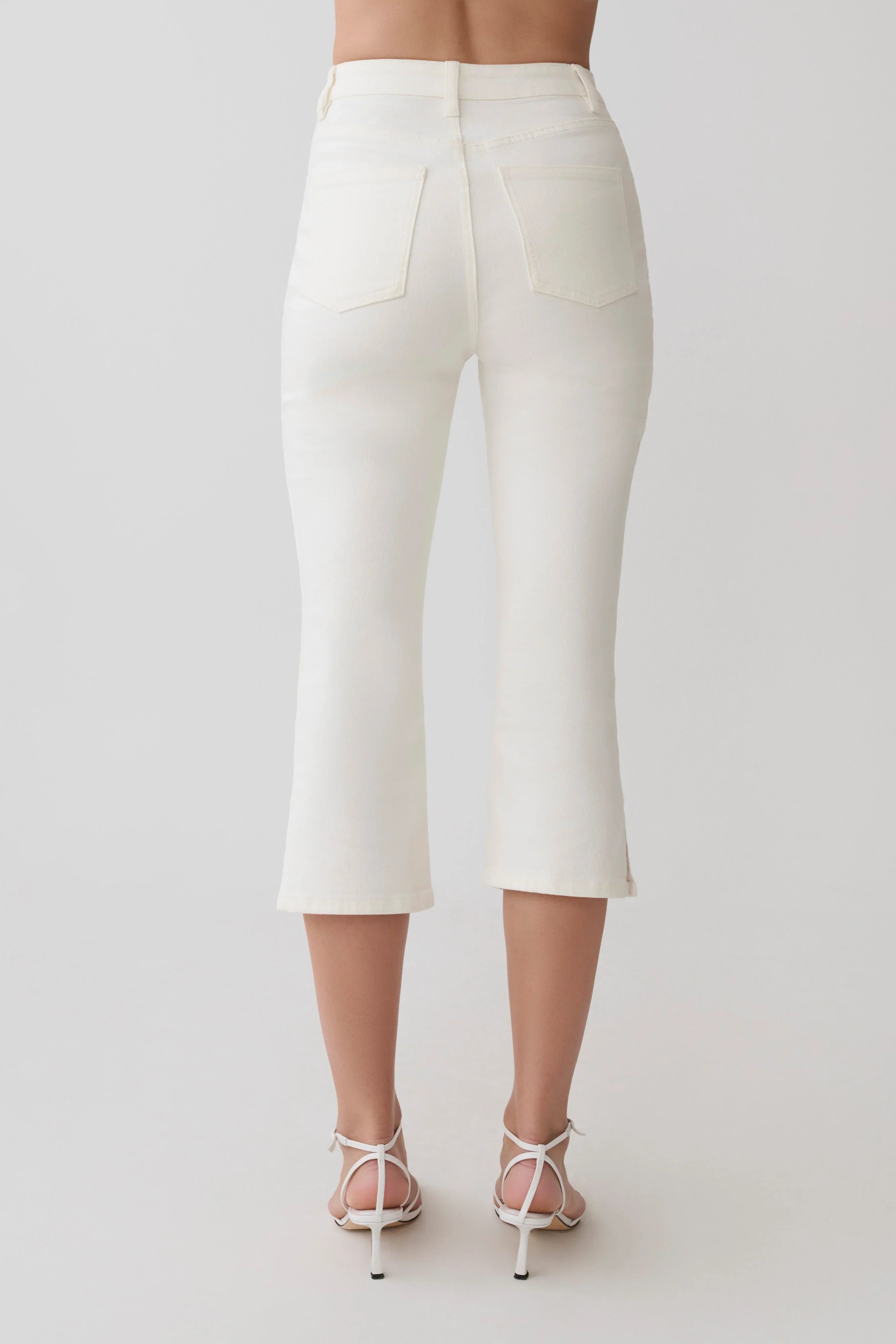 Mary Denim Capris White