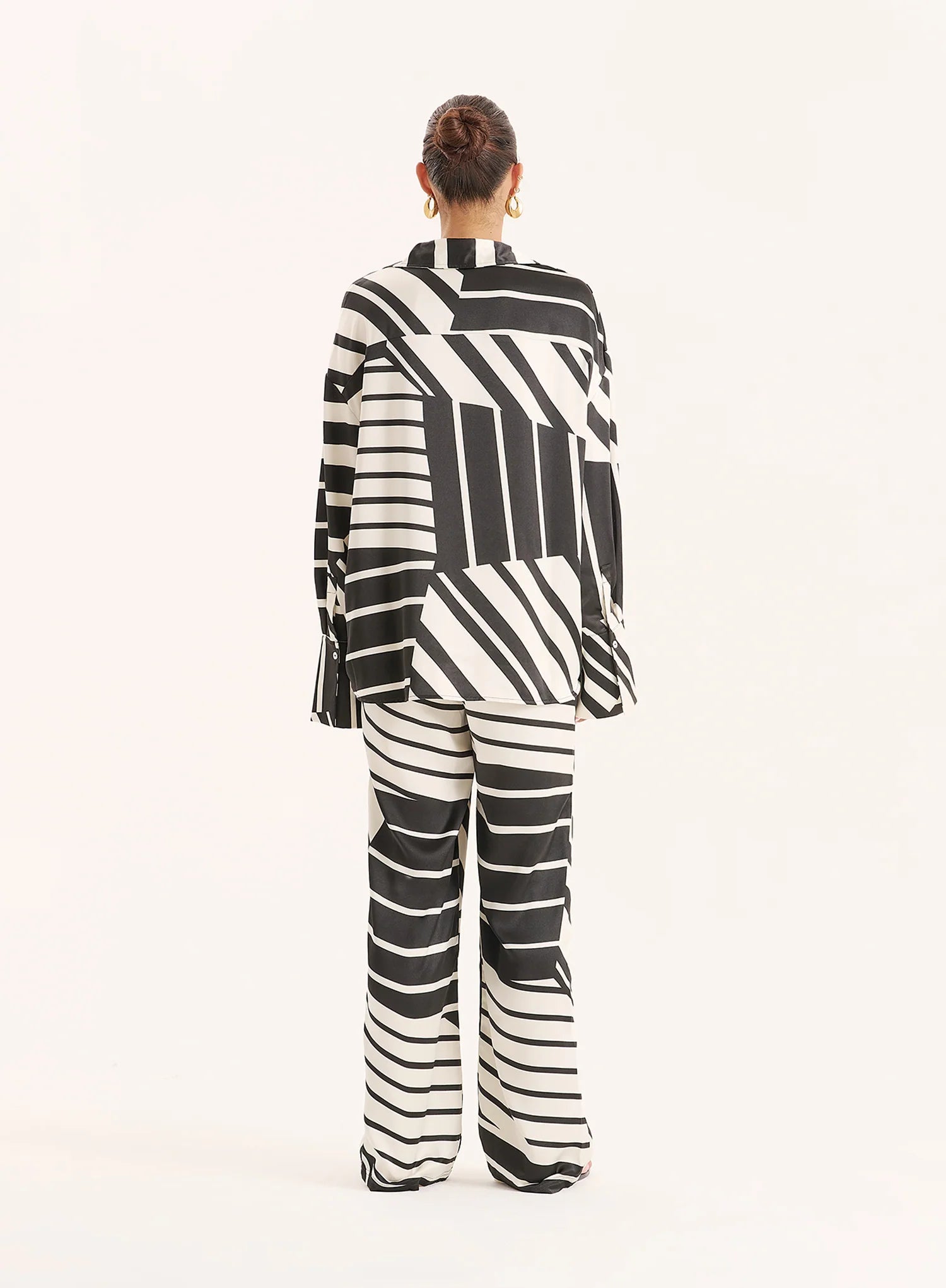 Black And White Abstract Print Satin Shirt