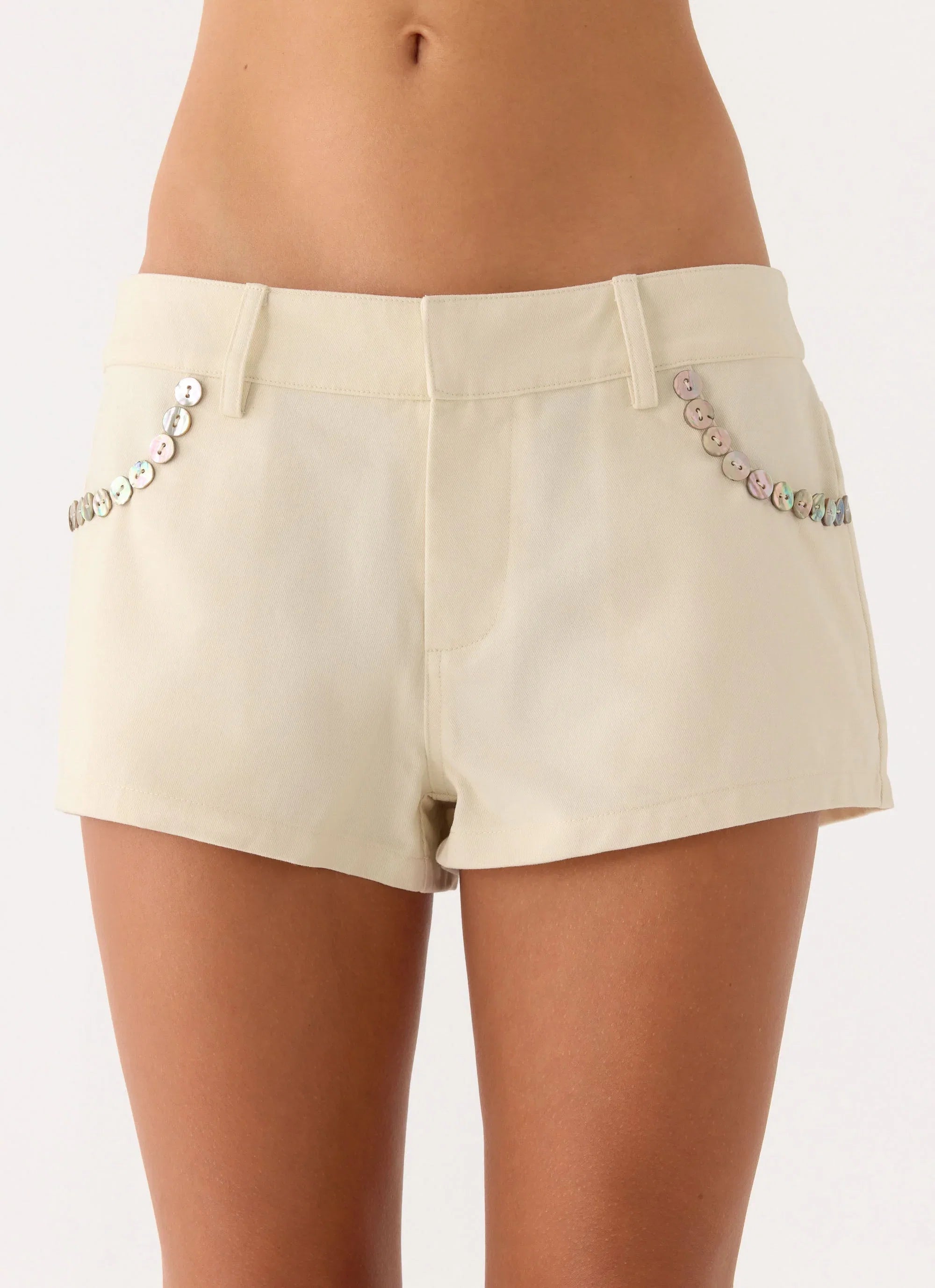 Emenique Button Shorts Ivory