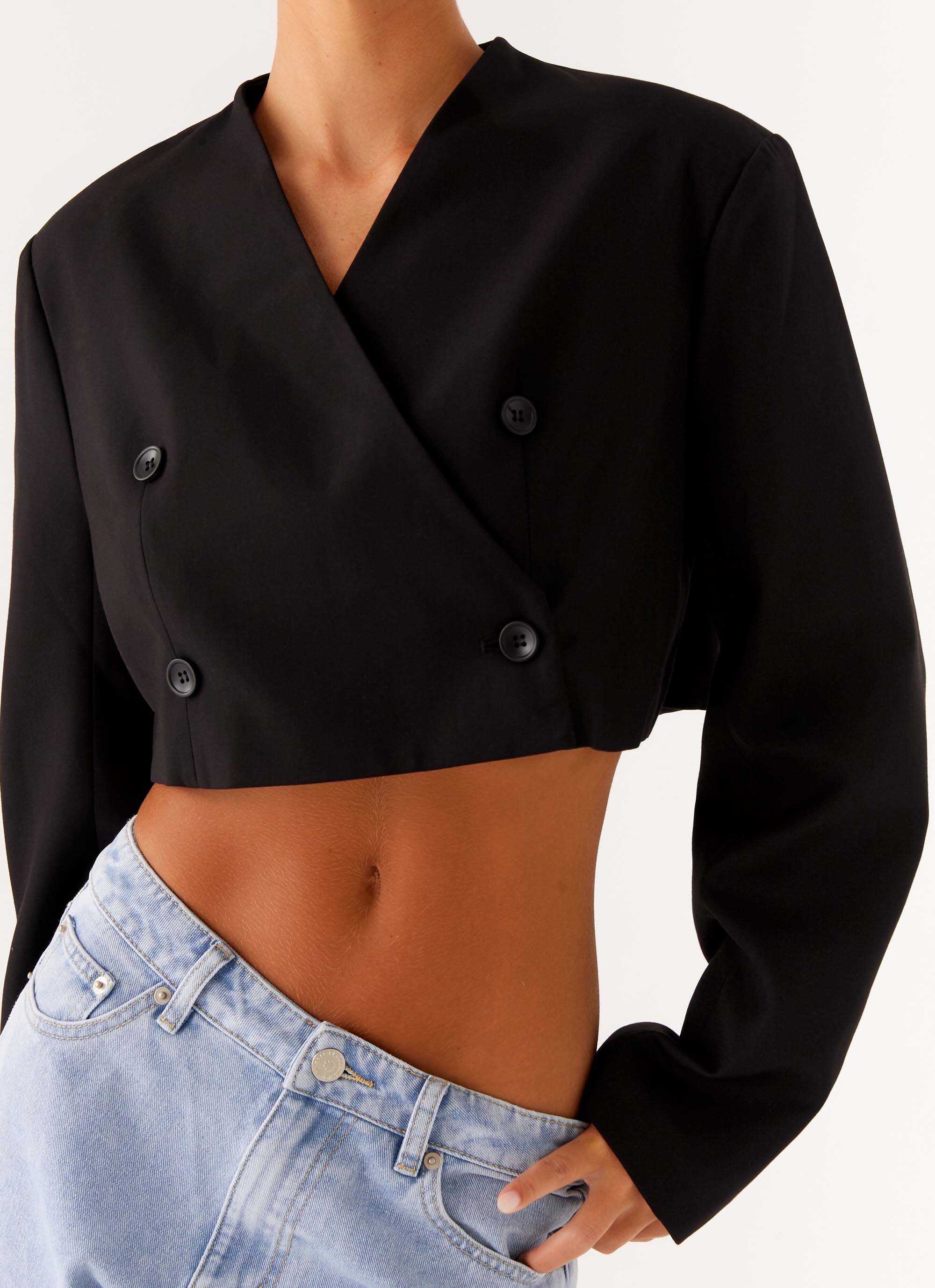 Giana Cropped Blazer Black