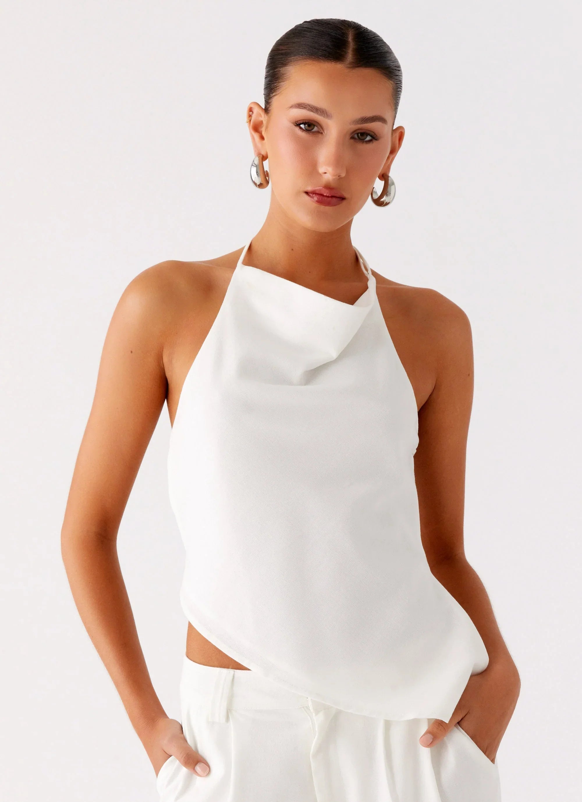 Delong Backless Linen Top White