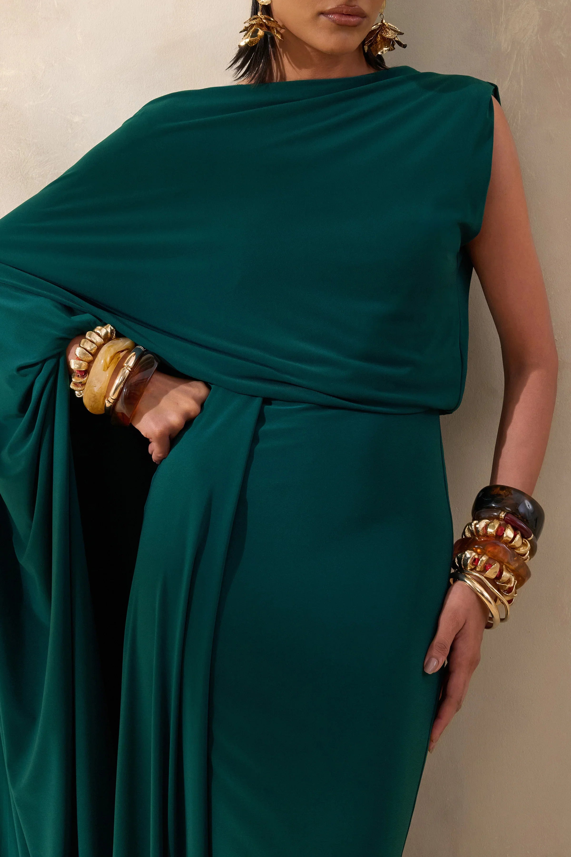 Carenza Dark Green Wide Neck Maxi Dress With Cape Sleeve