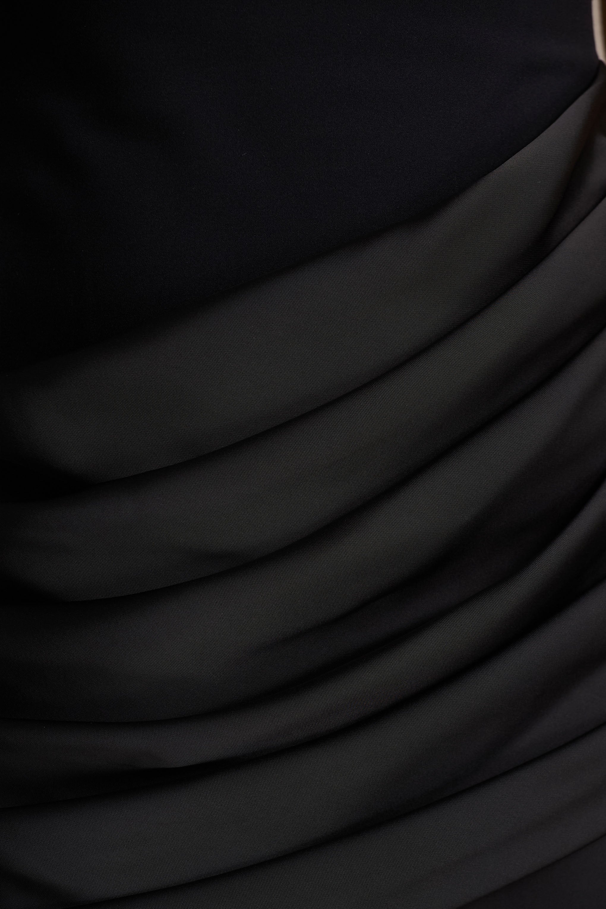 Akari Black Crew Neck Maxi Dress With Satin Skirt