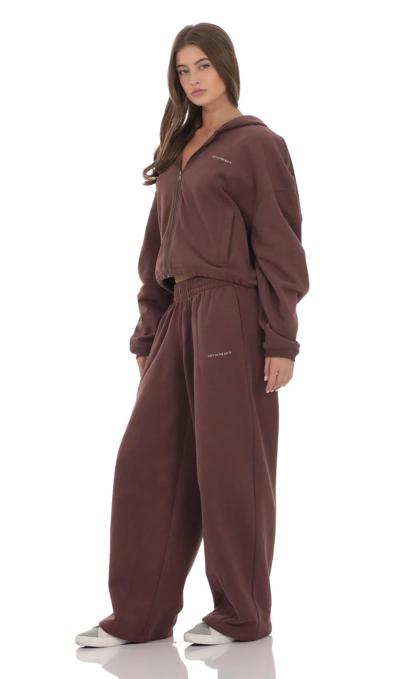 Darted Barrel Lucy Sweatpants in Brown