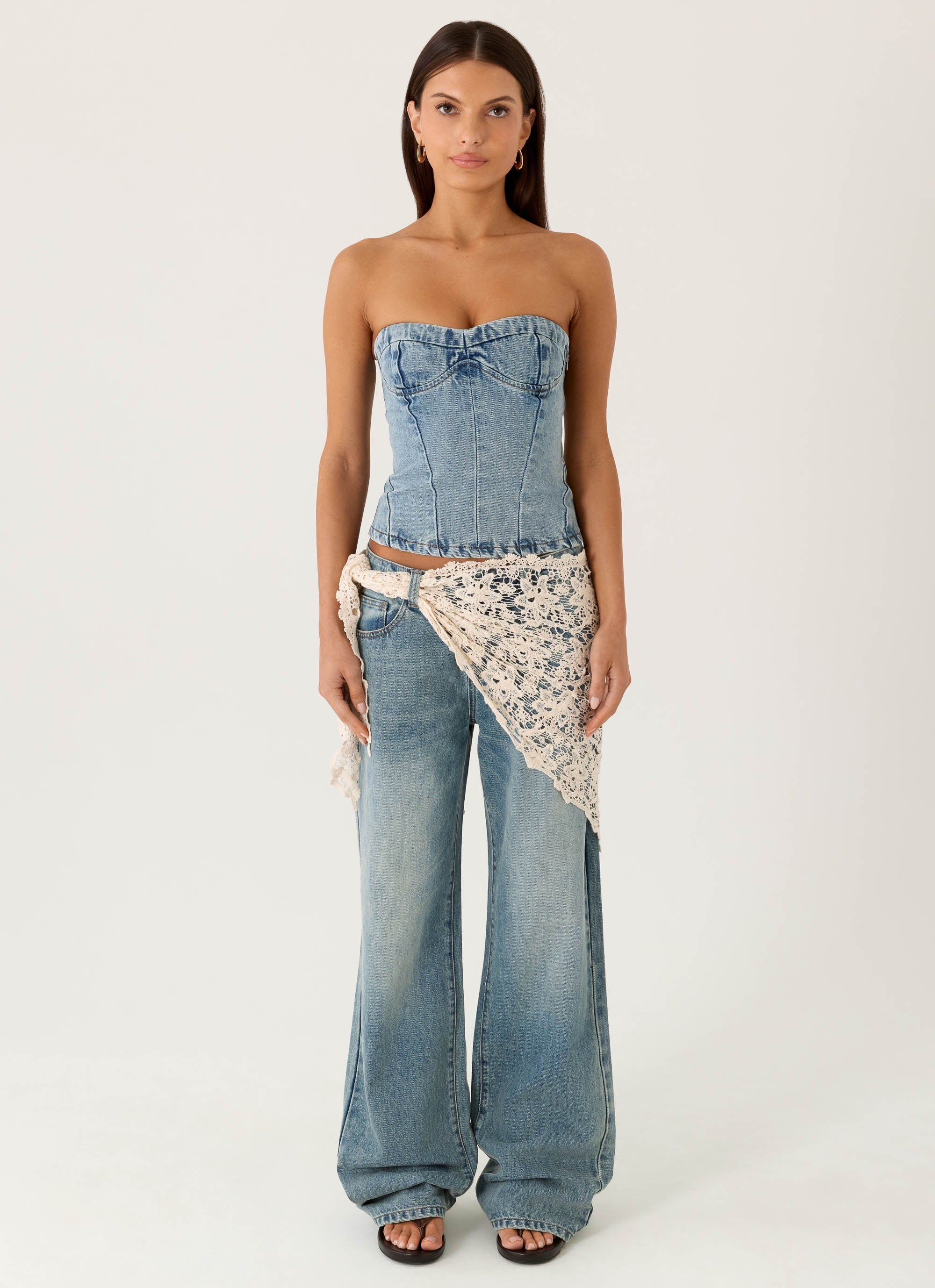 Elaris Scarf Low Rise Denim Jeans True Denim