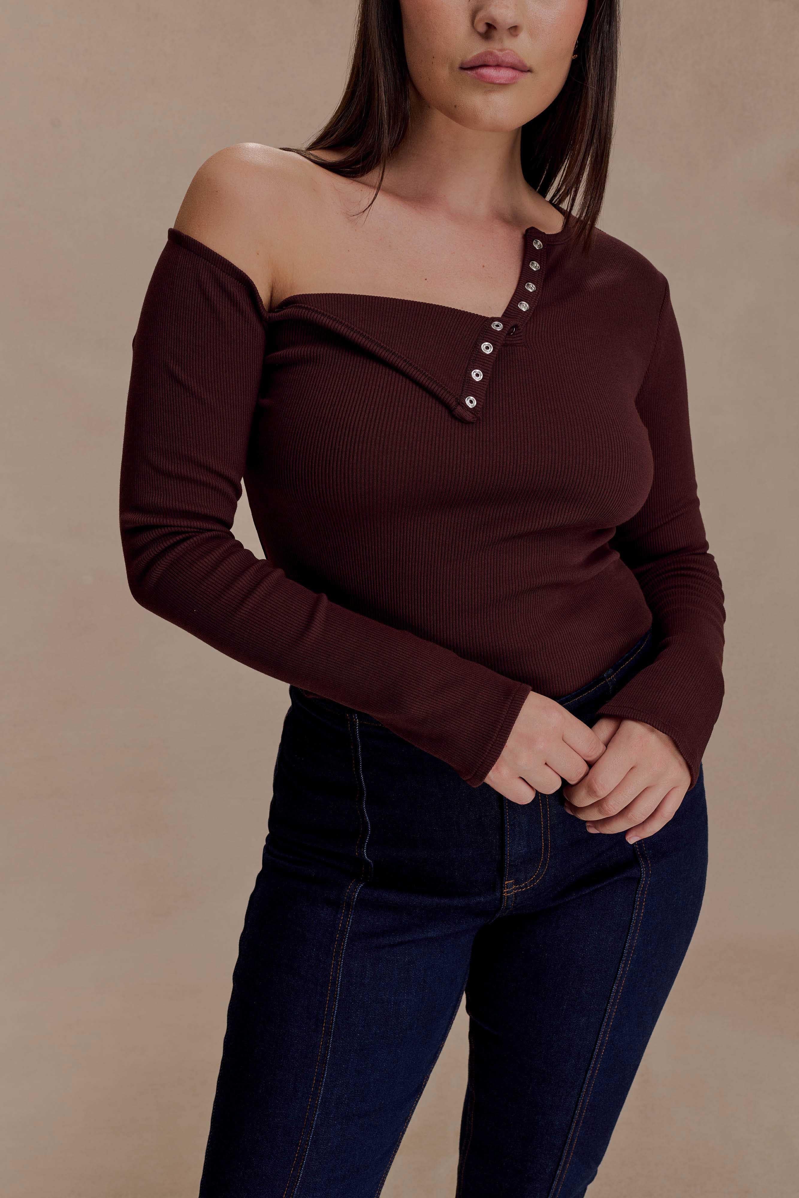 Maelle Off Shoulder Long Sleeve Top Deep Chocolate