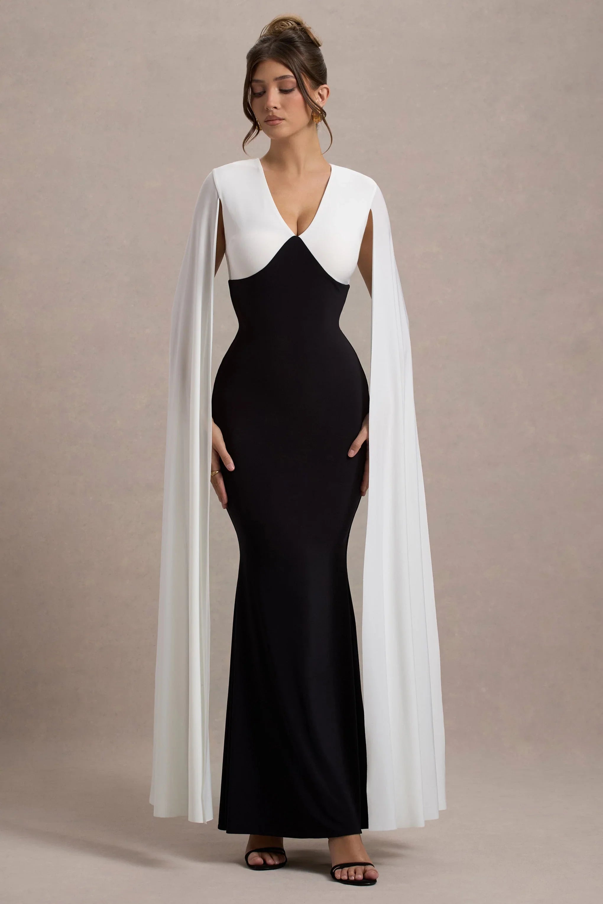 Grace Kelly Black White Plunge Neck Maxi Dress With Cape Sleeves