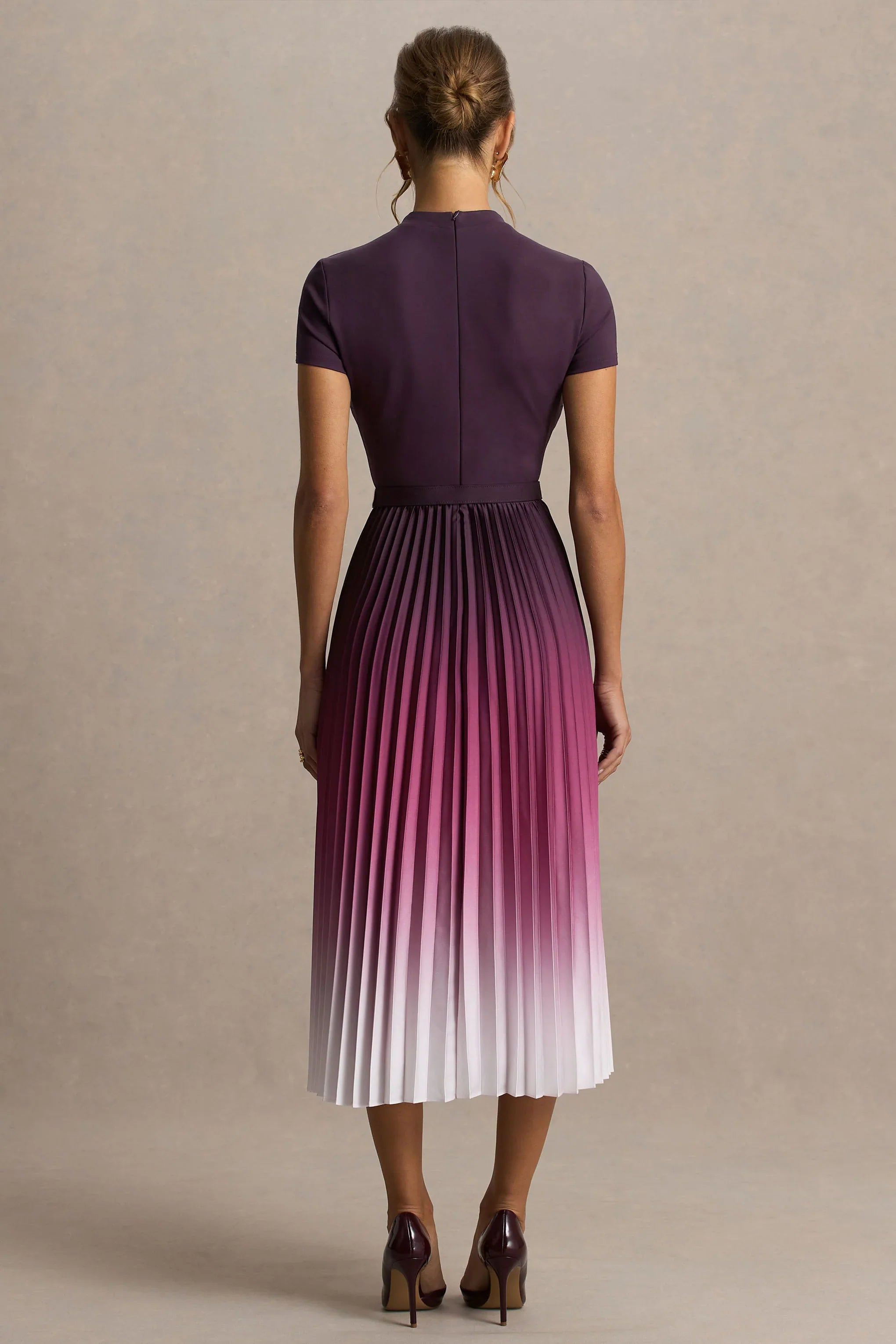 Libby Burgundy Ombre Woven High Neck Midi Dress With Pleated Detailing
