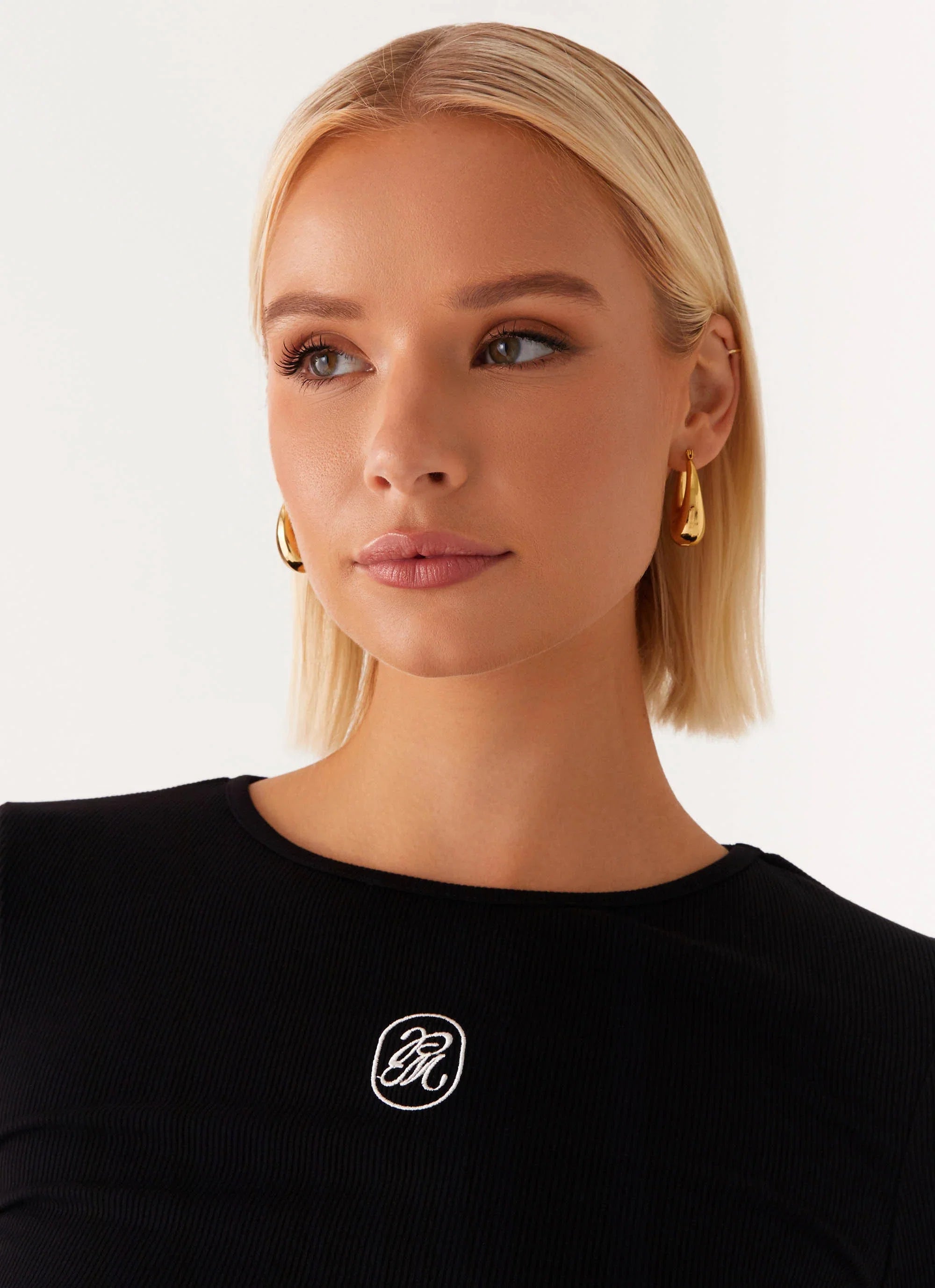 Signature Monogram Long Sleeve Tee Black