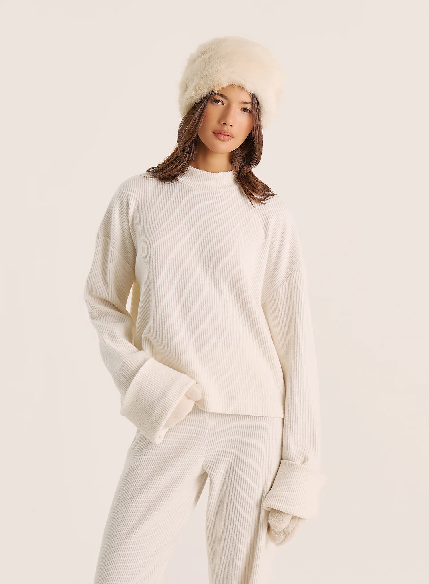 Ecru Wide Cuff Sleeved Knitted Jumper