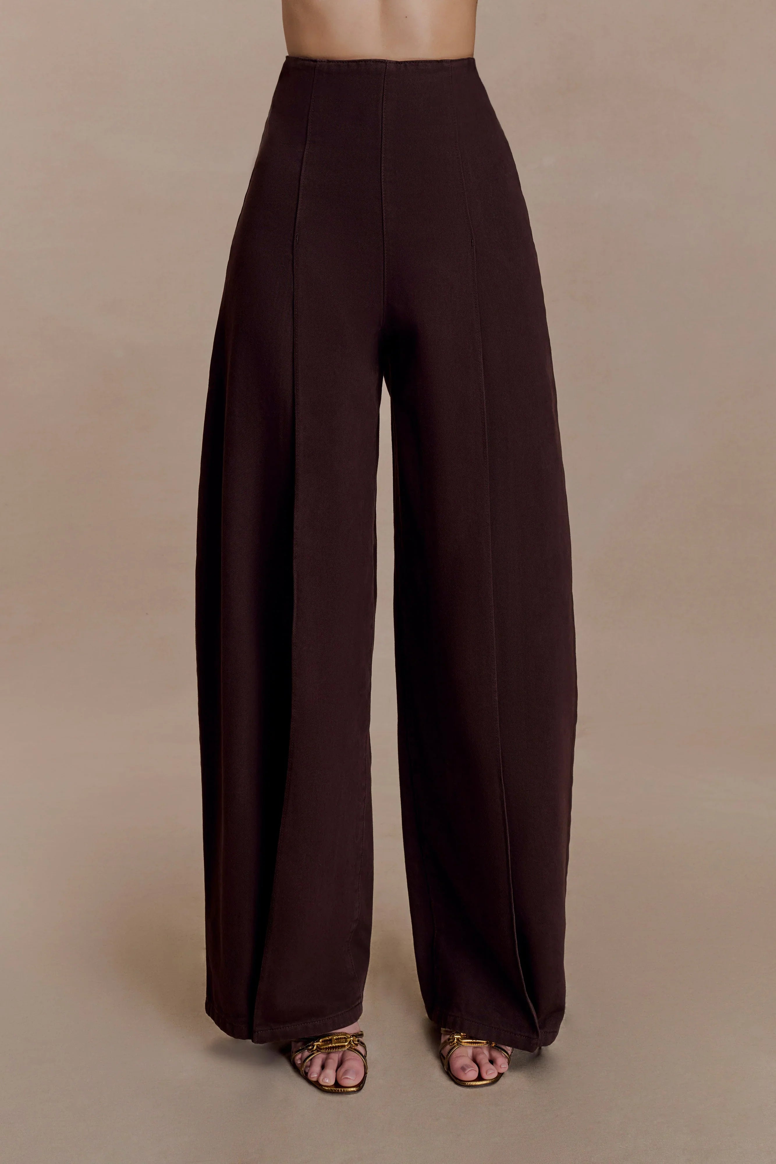 Beatrix High Rise Denim Jeans Chocolate