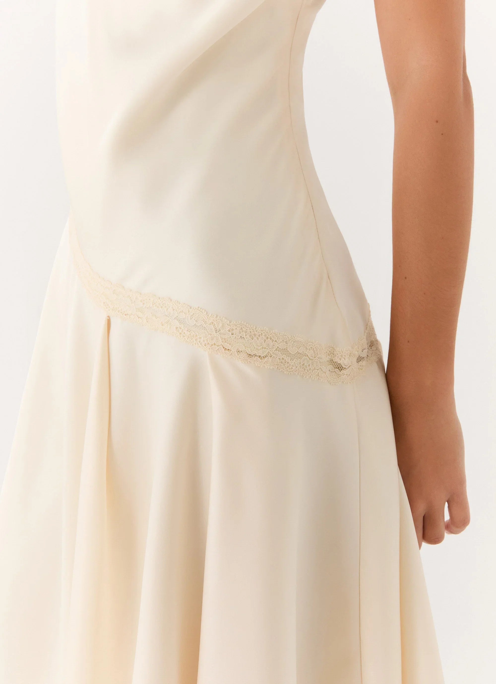Cleosa Asymmetrical Midi Dress Ivory